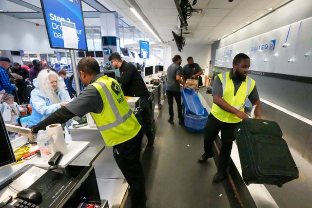 EEUU-AEROLÍNEAS-REEMBOLSOS