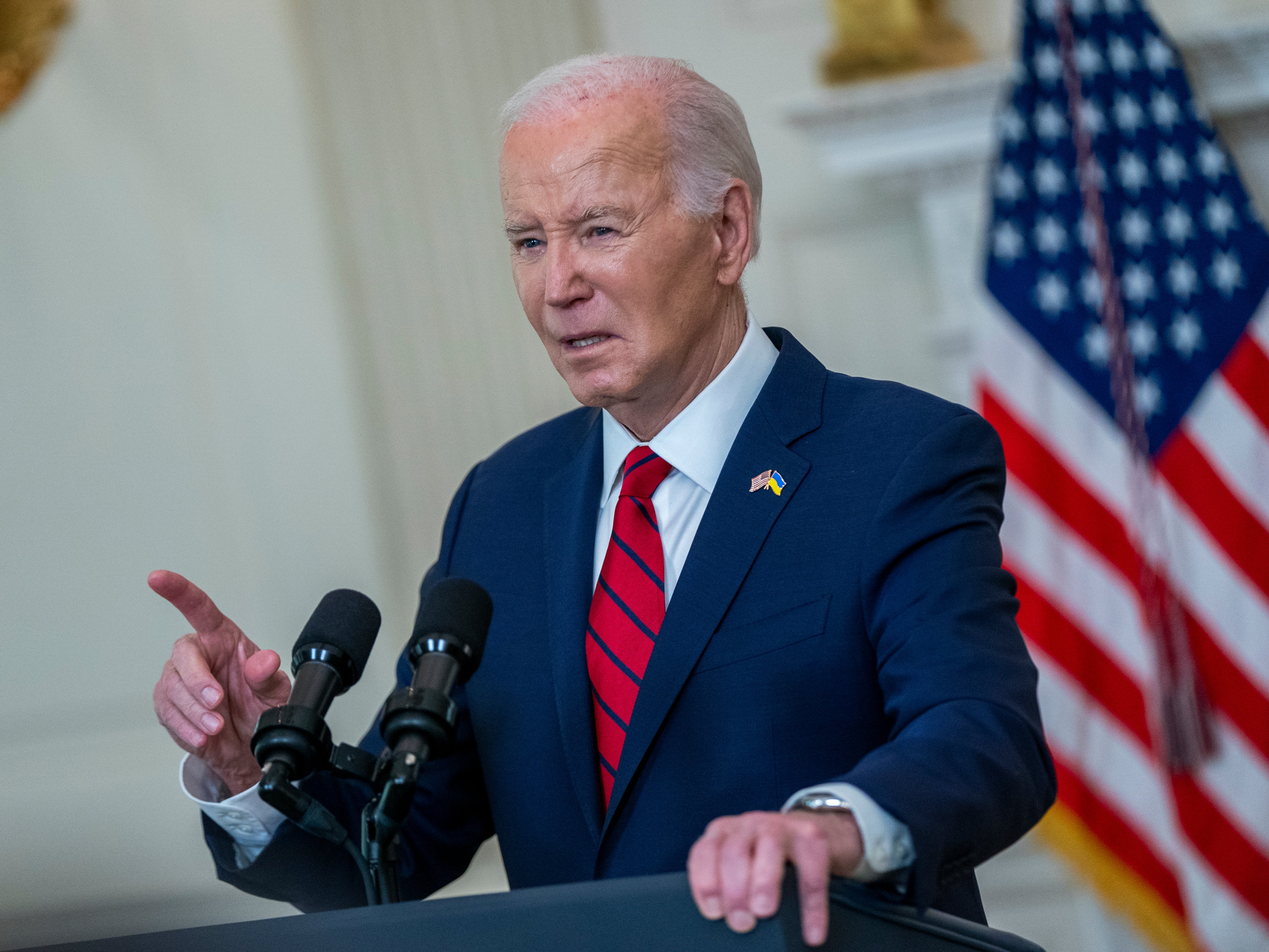 Announcing that the US will send fresh weapons and equipment to Ukraine ‘right away’, Joe Biden said money would ‘make the world safer’