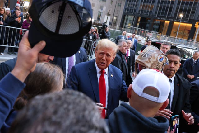 <p>Former president Donald Trump greets union workers at the construction site of the new J.P. Morgan Chase building</p>