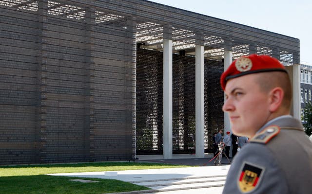 EUR-GEN ALEMANIA-EJÉRCITO VETERANOS