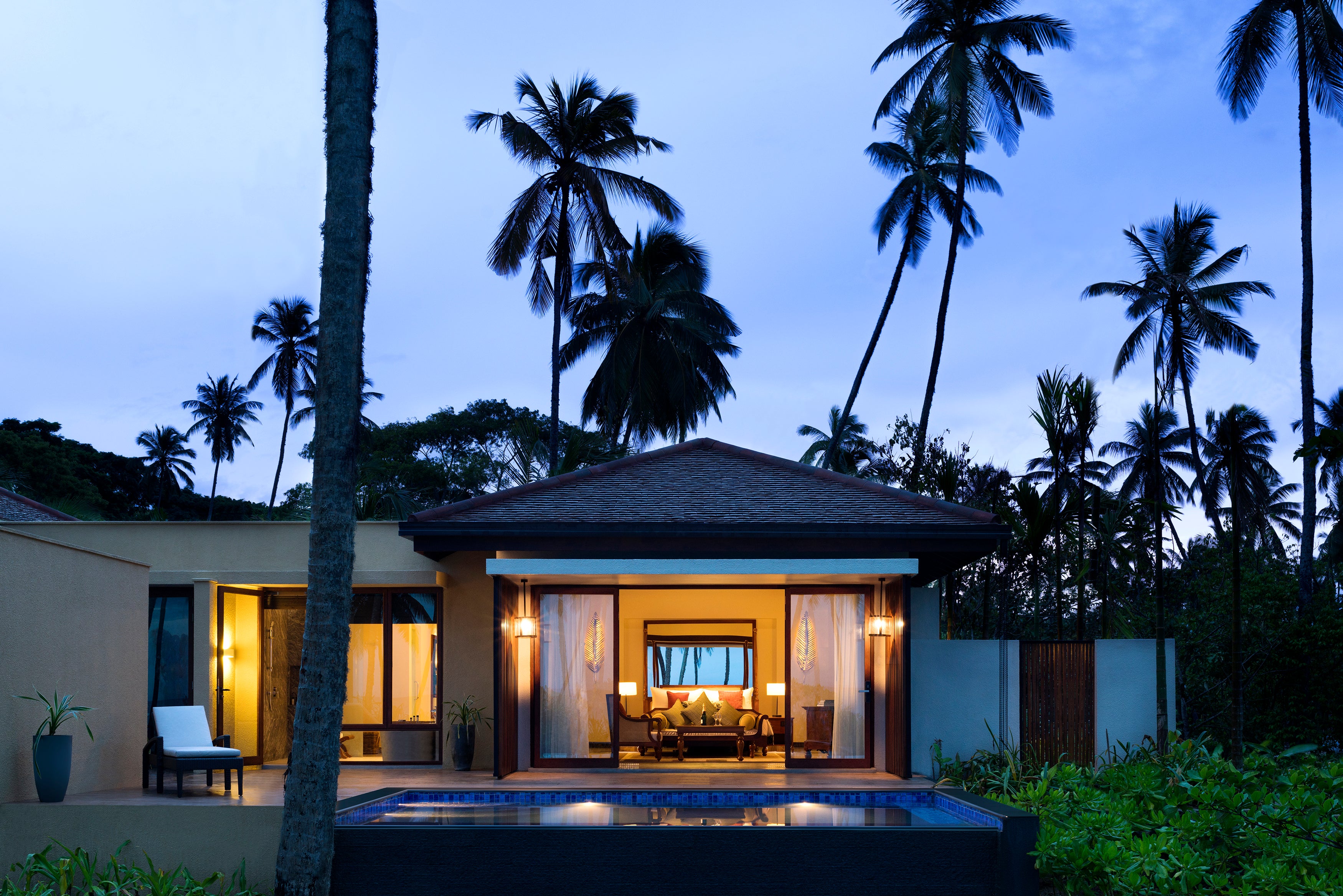 The Anantara resort overlooks the Indian ocean
