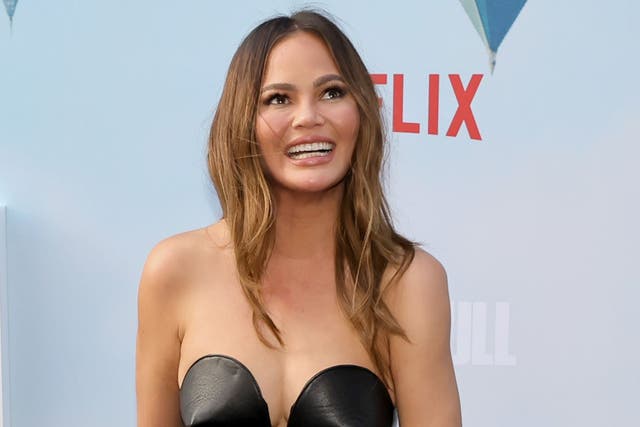 <p>Chrissy Teigen exposes anxiety hives before event </p>