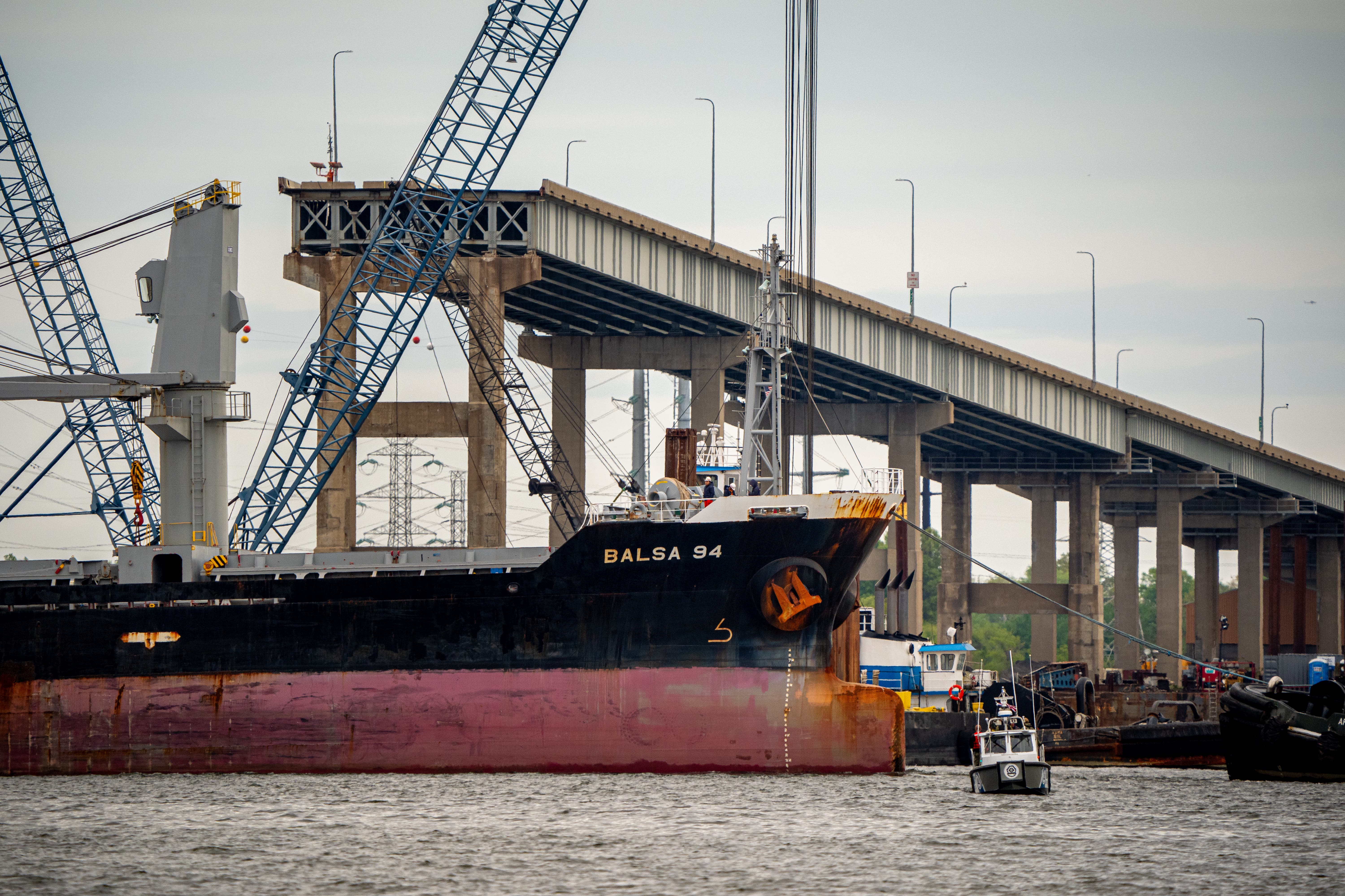First ship passes through new channel alongside Baltimore bridge wreckage and stranded Dali - Vimarsana News
