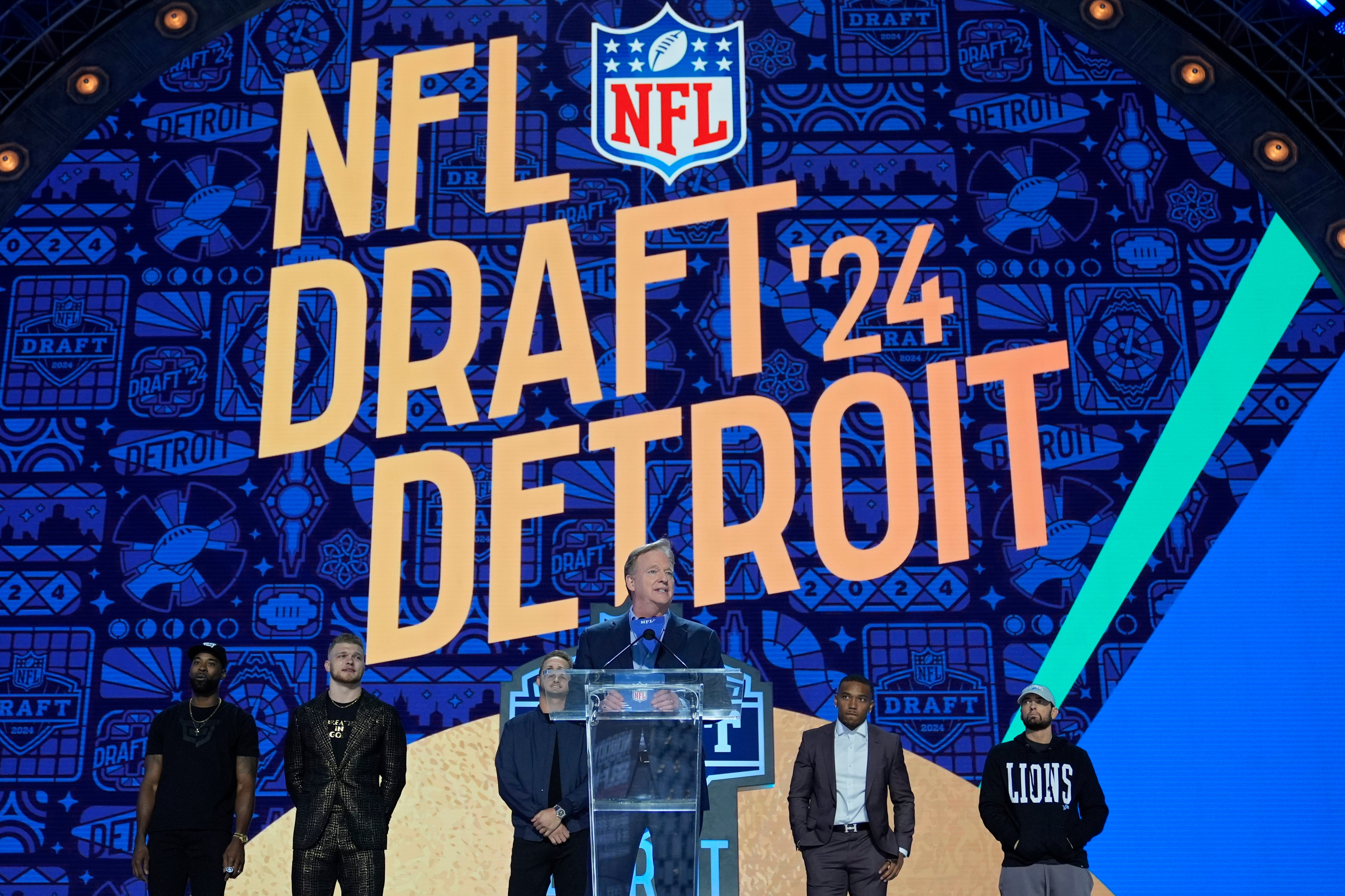 GOODELL-JUEGOS INTERNACIONALES