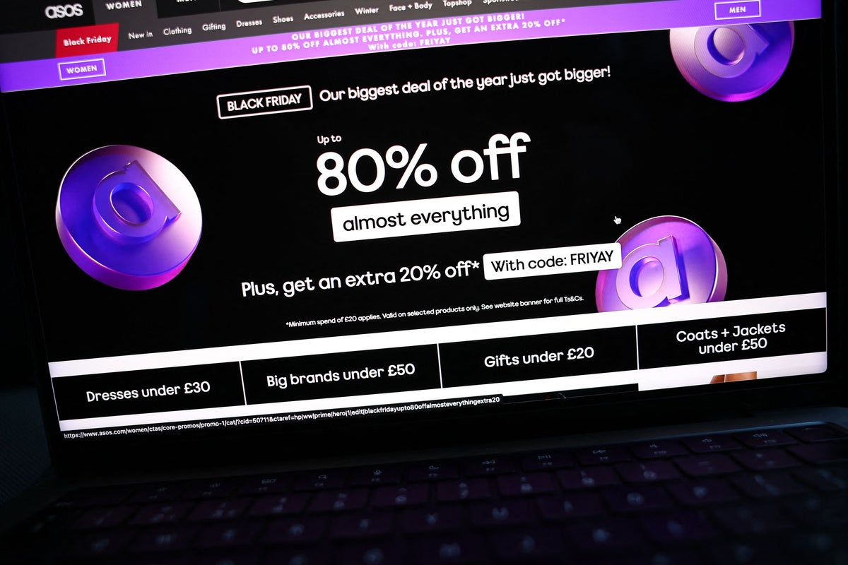 Fashion giant introduces new AI stylists to boost falling sales