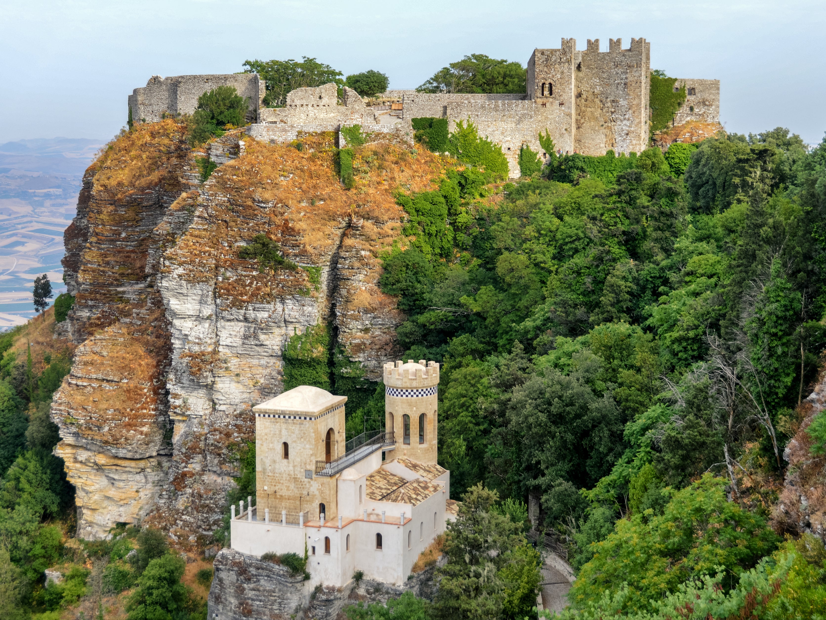 Set 750 metres above sea level, Erice offers breathtaking views