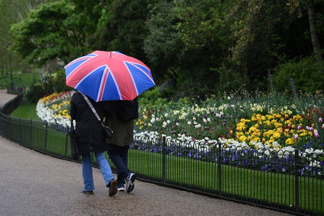 <p>It’s been a wet and chilly week for many across the country after a warm start to April - but the cold weather isn’t expected to last </p>
