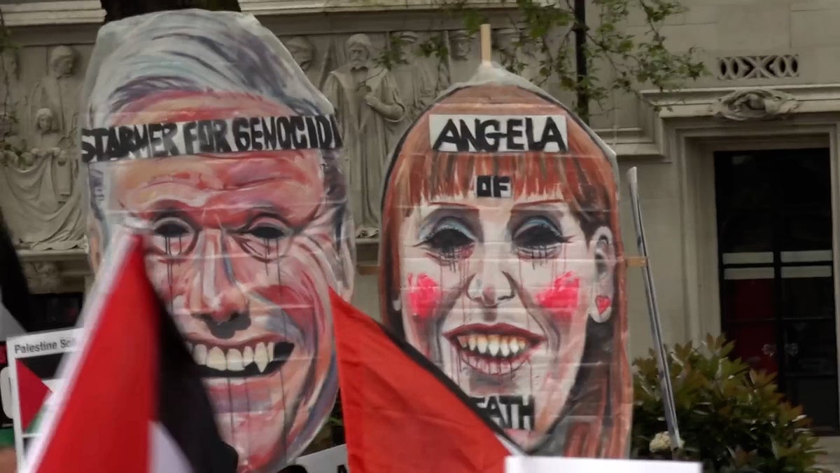 Keir Starmer and Angela Rayner given ‘vampire’ makeover at pro-Palestine protest