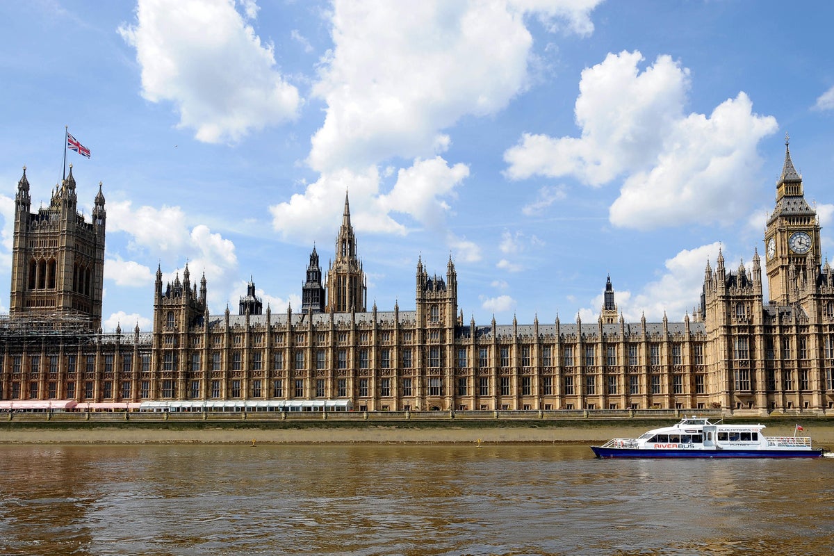 Police investigate alleged drink spiking in parliamentary bar