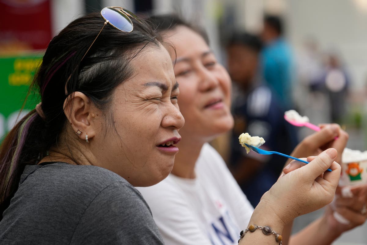 Philippines students are told to stay home as Southeast Asia copes with a sweltering heat wave