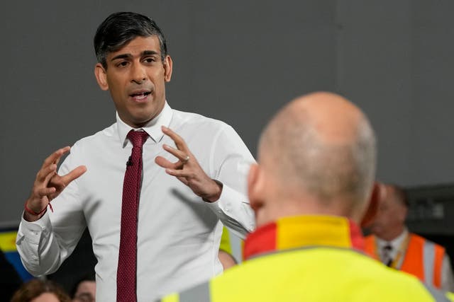 <p>British Prime Minister Rishi Sunak has been fact-checked over claims cuts to NI will leave tax payers £900 better off  </p>