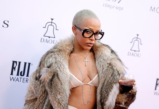 <p>Doja Cat attends The Daily Front Row's Eighth Annual Fashion Los Angeles Awards</p>