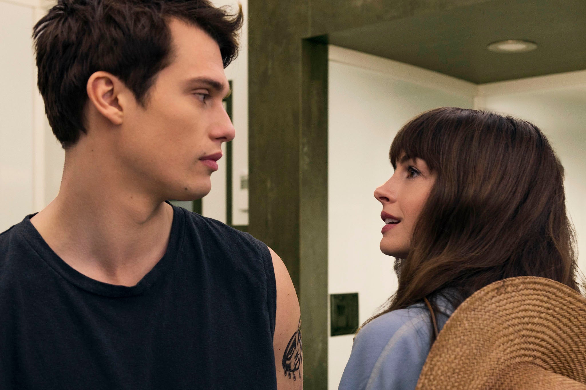 Nicholas Galitzine and Anne Hathaway in ‘The Idea of You’