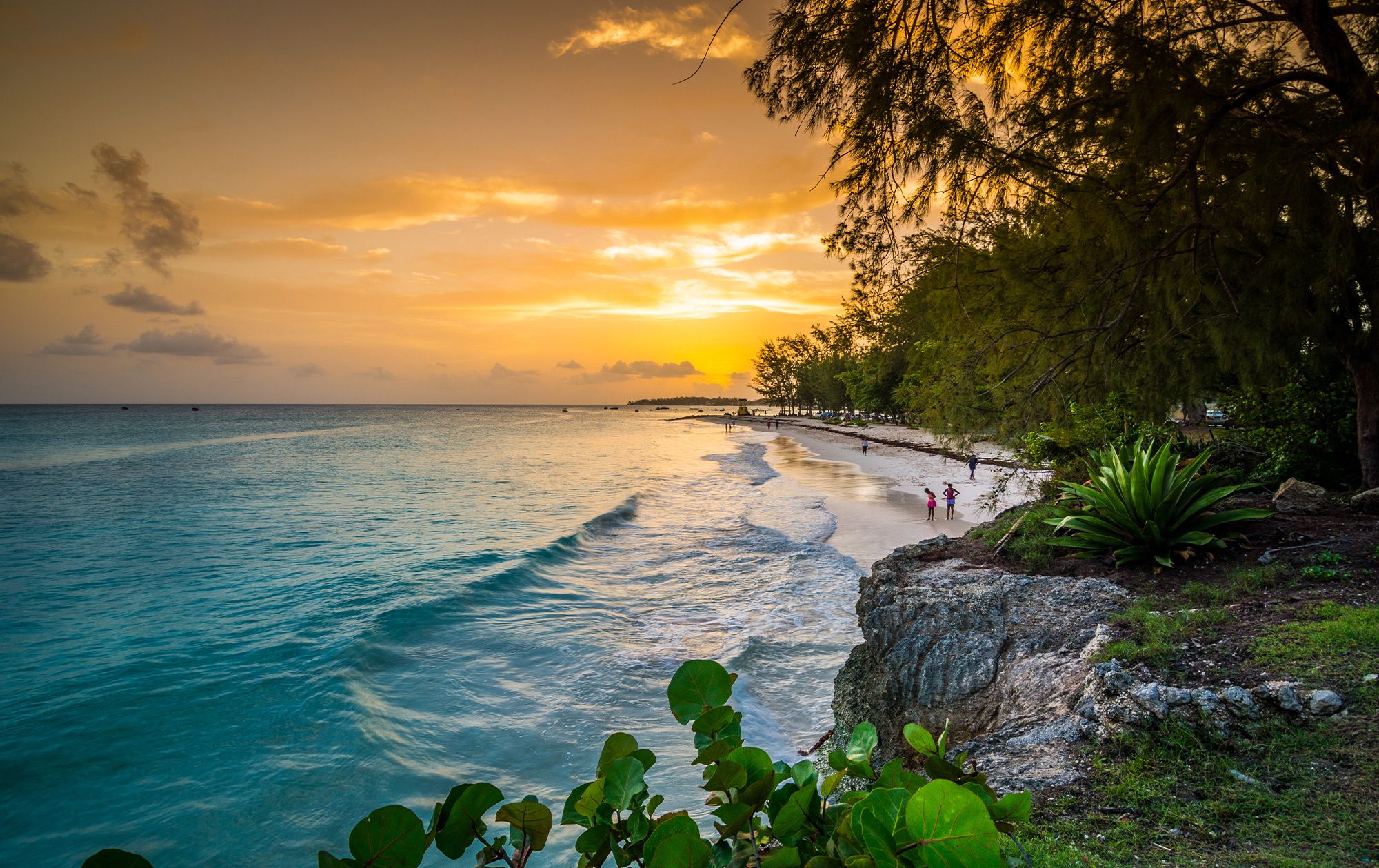 From breathtaking beaches and natural wonders, to food, drink and gorgeous hotels, Barbados makes the perfect couples break