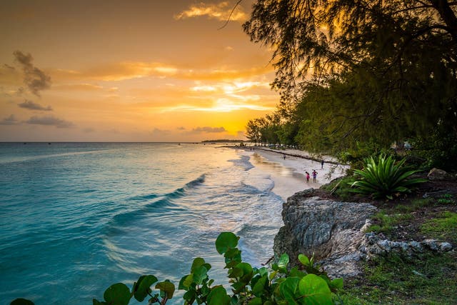 <p>From breathtaking beaches and natural wonders, to food, drink and gorgeous hotels, Barbados makes the perfect couples break </p>