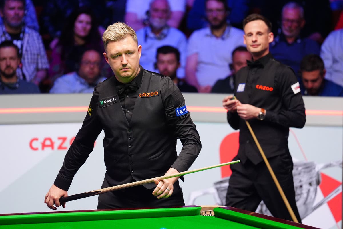 Kyren Wilson fights back against David Gilbert to leave semi-final evenly poised