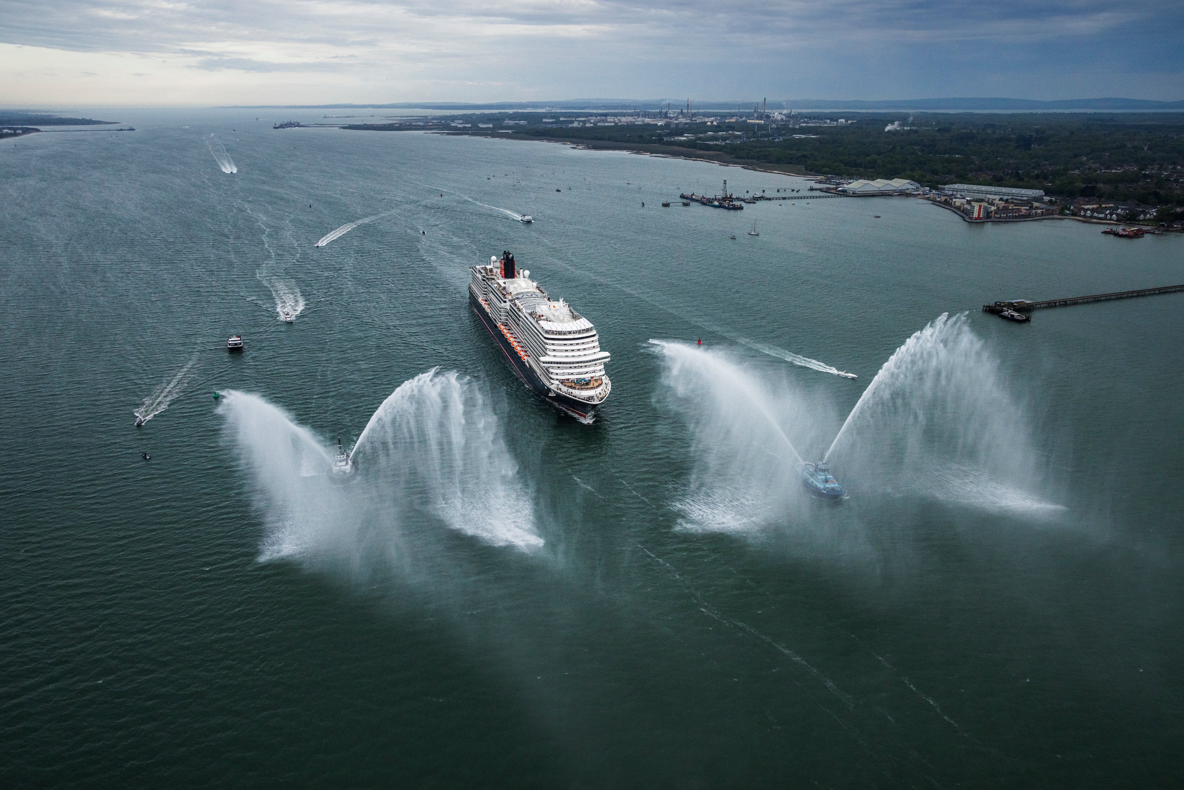 Queen Anne makes her grand entrance into Southampton