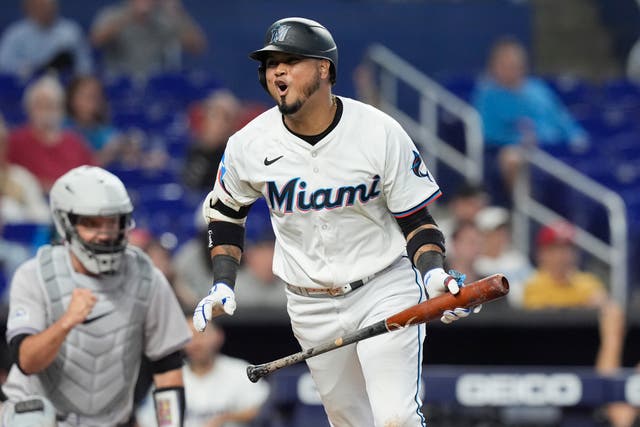 MARLINS-PADRES INTERCAMBIO