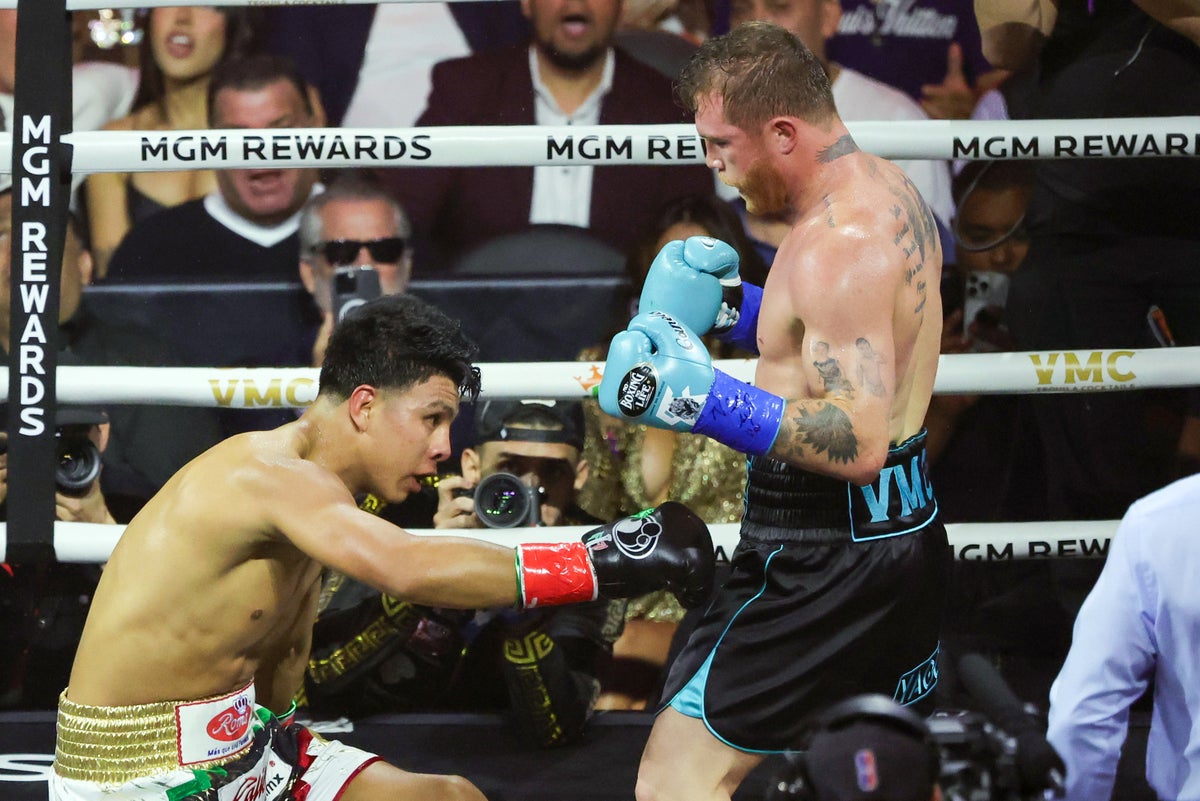 Canelo teaches Jaime Munguia harsh boxing lesson to leave one thing clear