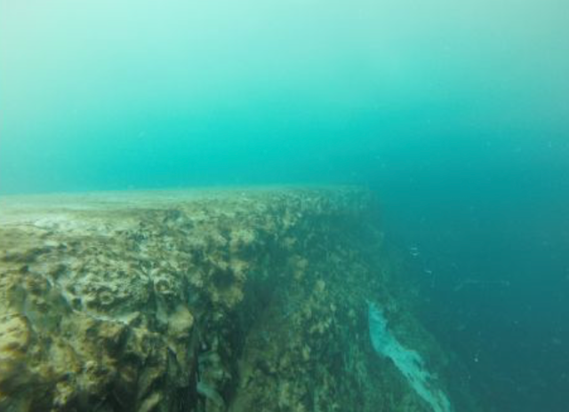 <p>Taam ja’ Blue Hole in Chetumal Bay, Mexico</p>