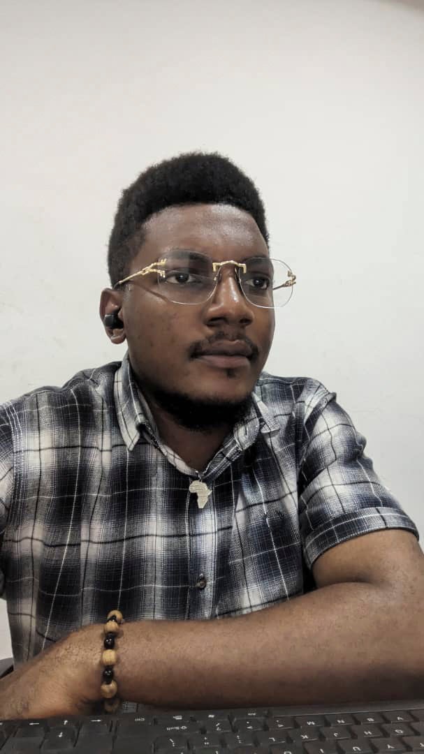 Nigeria Journalist Detained