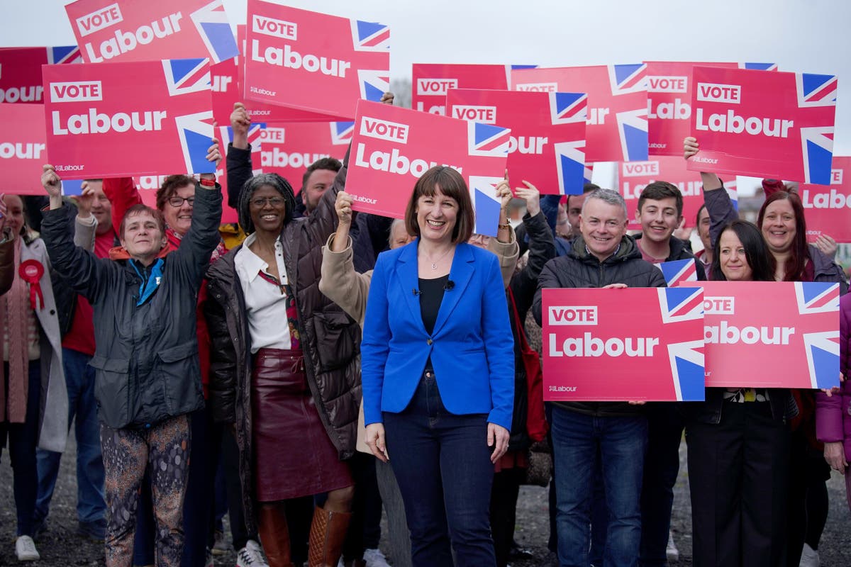 Labour will fight the next election on the economy, says Rachel Reeves as she offers ‘securonomics’ and stability