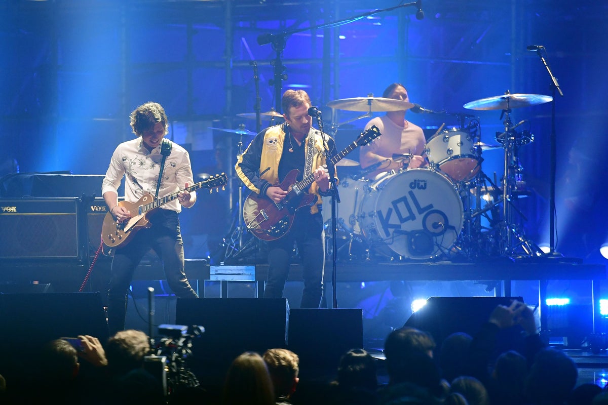 Rockstar’s ‘pretty gnarly’ injury forces band to cancel UK and European shows