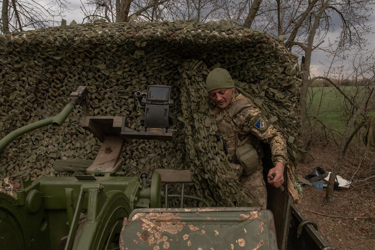 Ukraine to allow some convicted prisoners to shore up army as Russians push ahead Ukraine to allow some convicted prisoners to shore up army as Russians push ahead