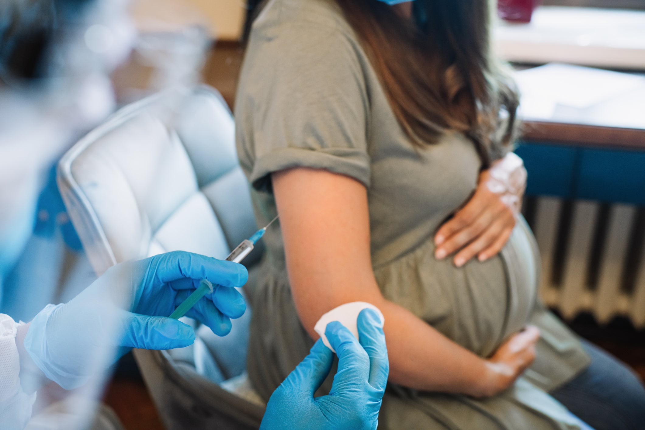 Pregnant women are urged to get vaccinated against whooping cough