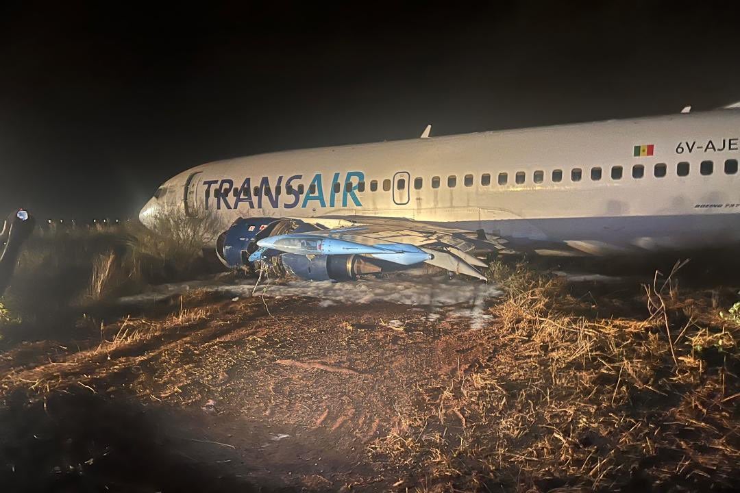 A Boeing 737 skidded off the runway at Senegal’s main airport