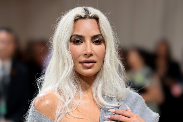 <p>Fans react to Kim Kardashian’s ‘broken doll’ outfit </p>