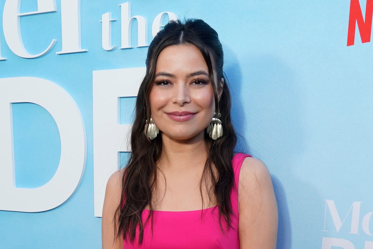 Miranda Cosgrove reflects on her horrifying stalker experience after Baby  Reindeer comparisons | The Independent