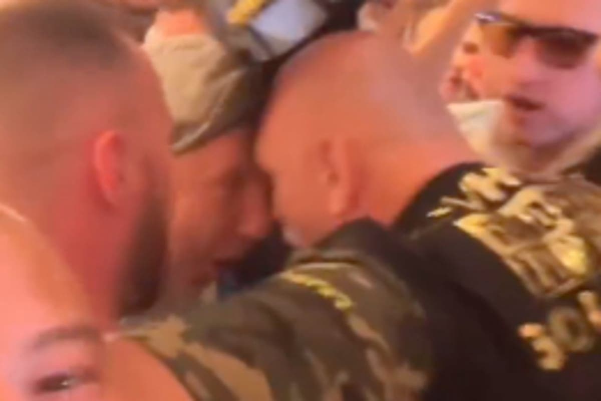 Tyson Fury&rsquo;s dad John left bloodied after headbutting Oleksandr Usyk team member