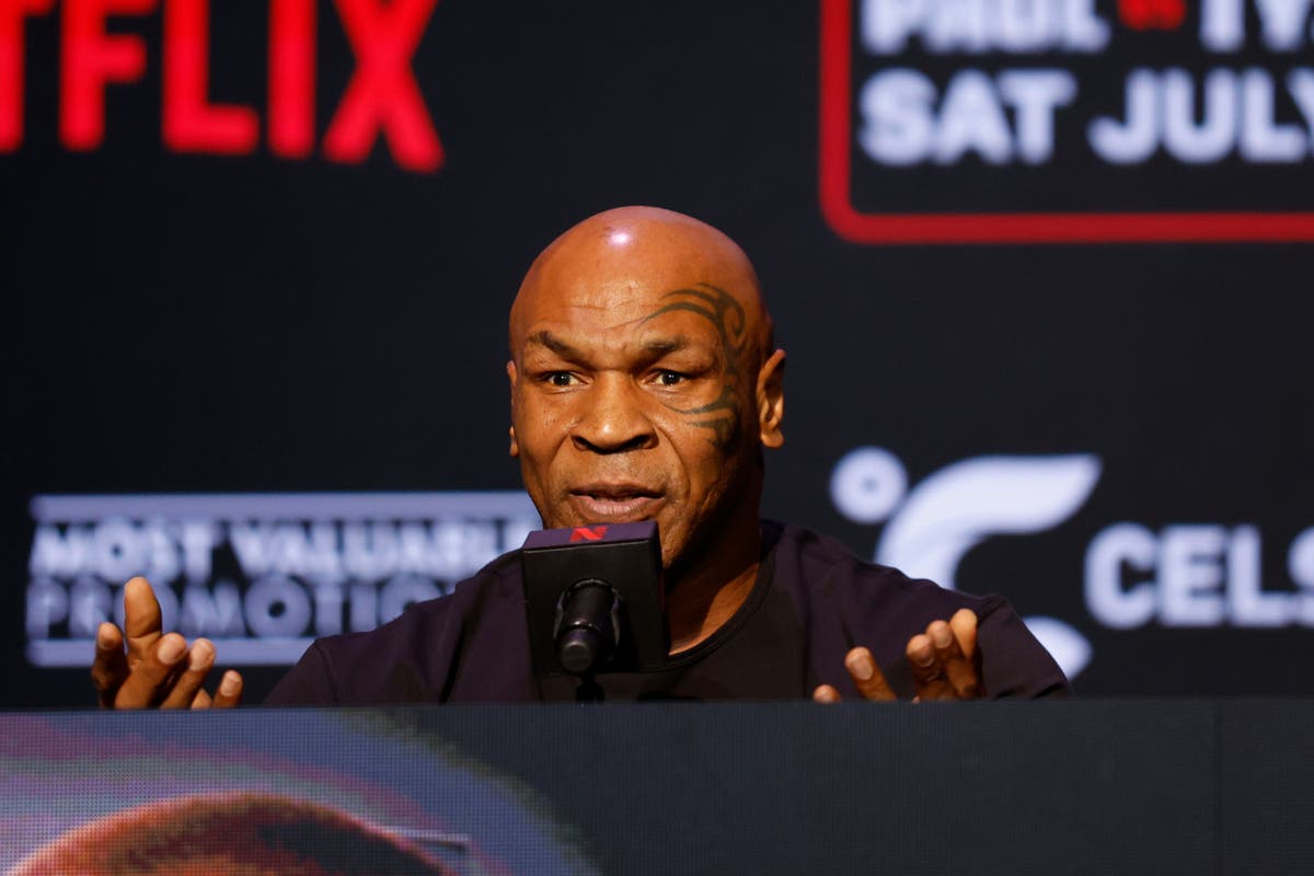 Mike Tyson gives health update after mid-flight medical scare