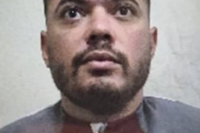 <p>El recluso Mohammed Amra, apodado “La Mosca”, es la figura central en esta persecución a nivel nacional en Francia  </p>