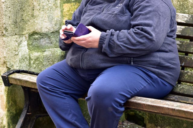 <p>Obese people could be helped to lose four times more weight if they are offered cash incentives and sent motivational text messages, a new trial has found</p>