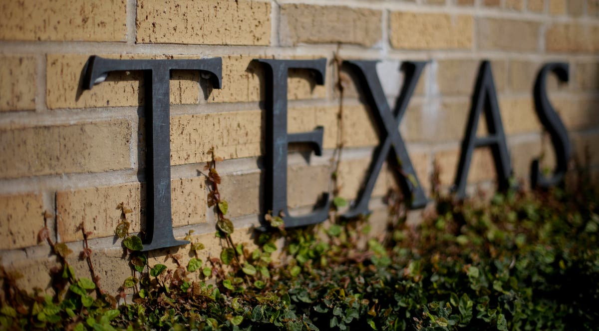 Texas university leaders say hundreds of positions, programs cut to comply with DEI ban