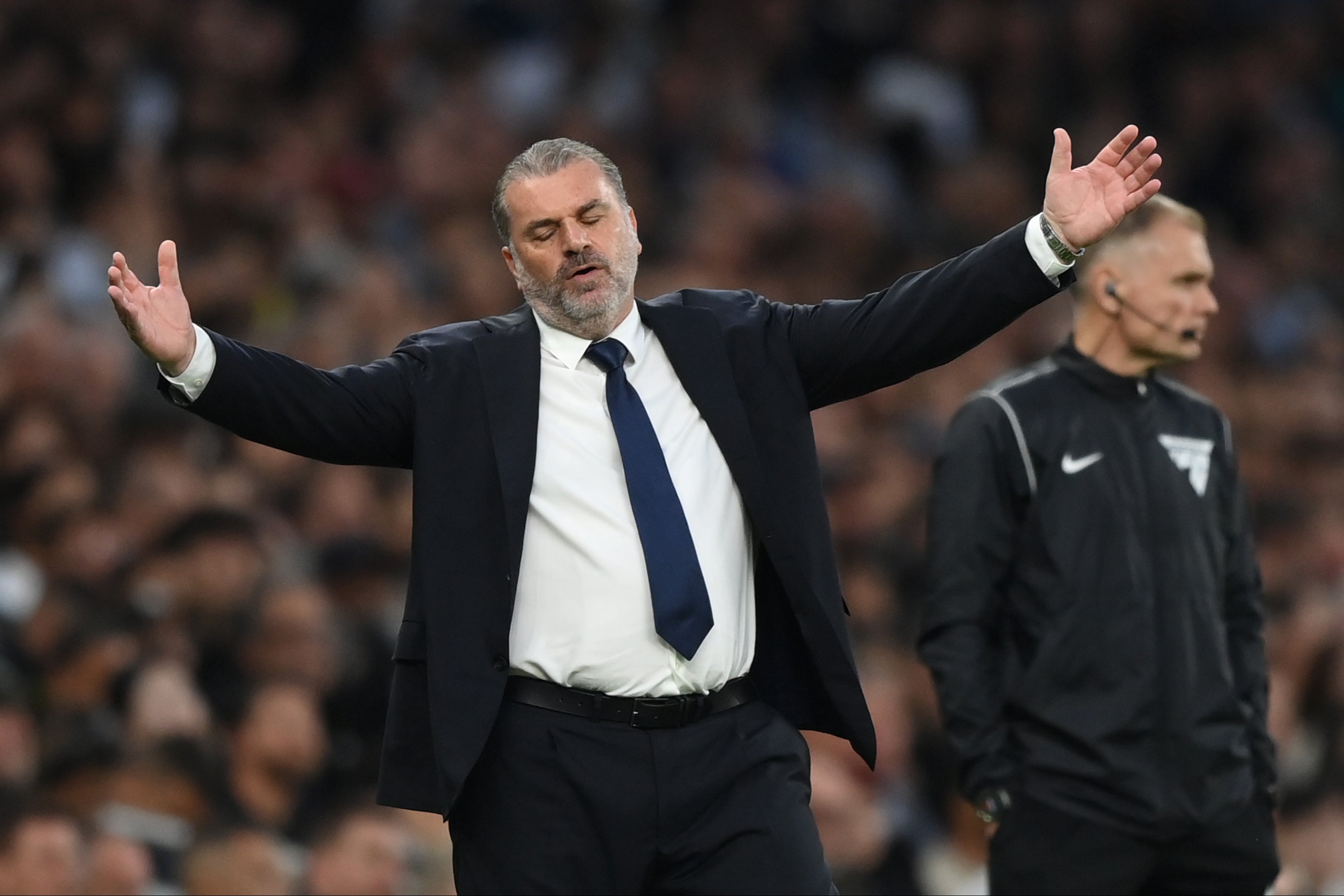 Ange Postecoglou cut a frustrated figure at the end of Spurs’ defeat to Manchester City