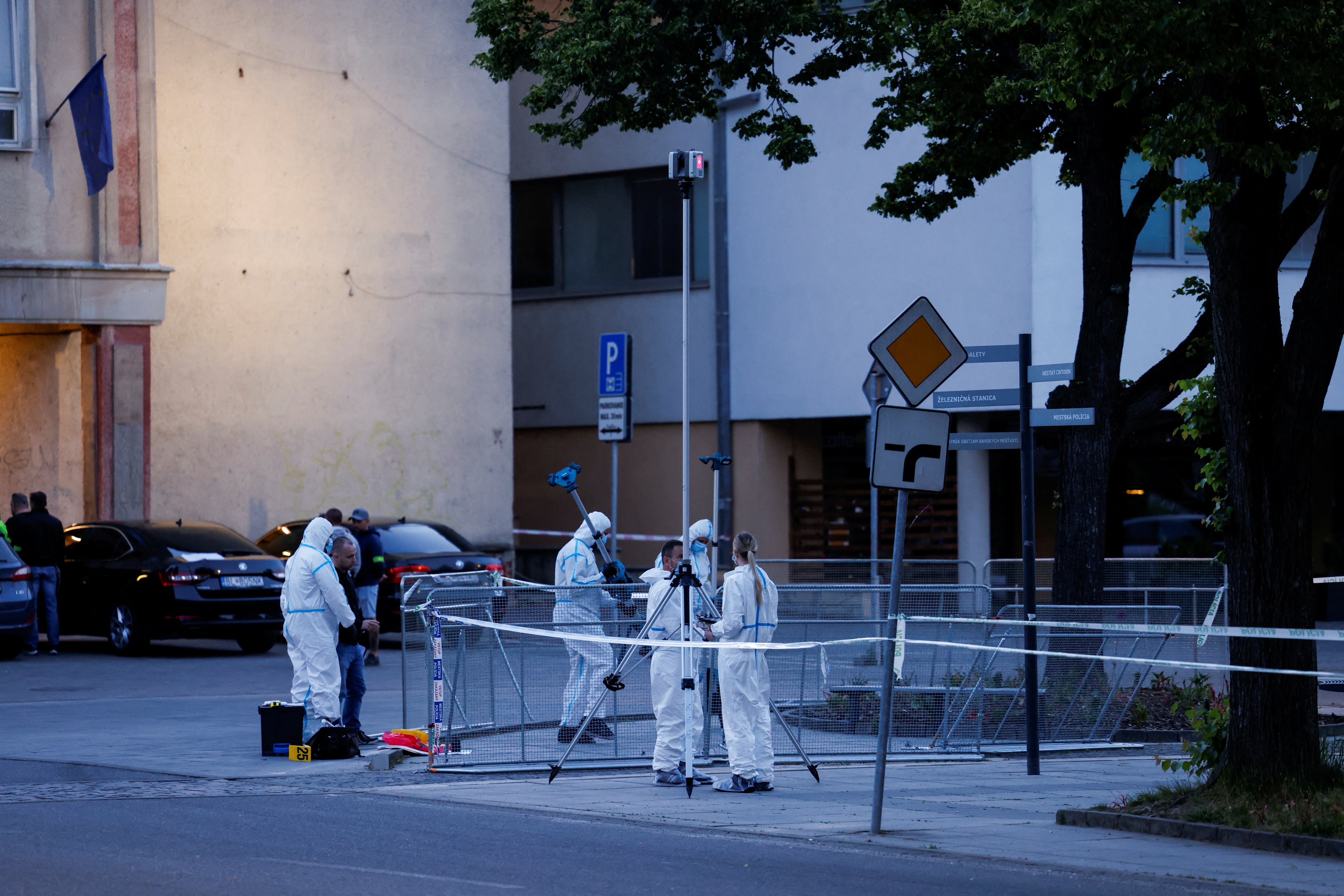 Forensices at the scene after Robert Fica was shot