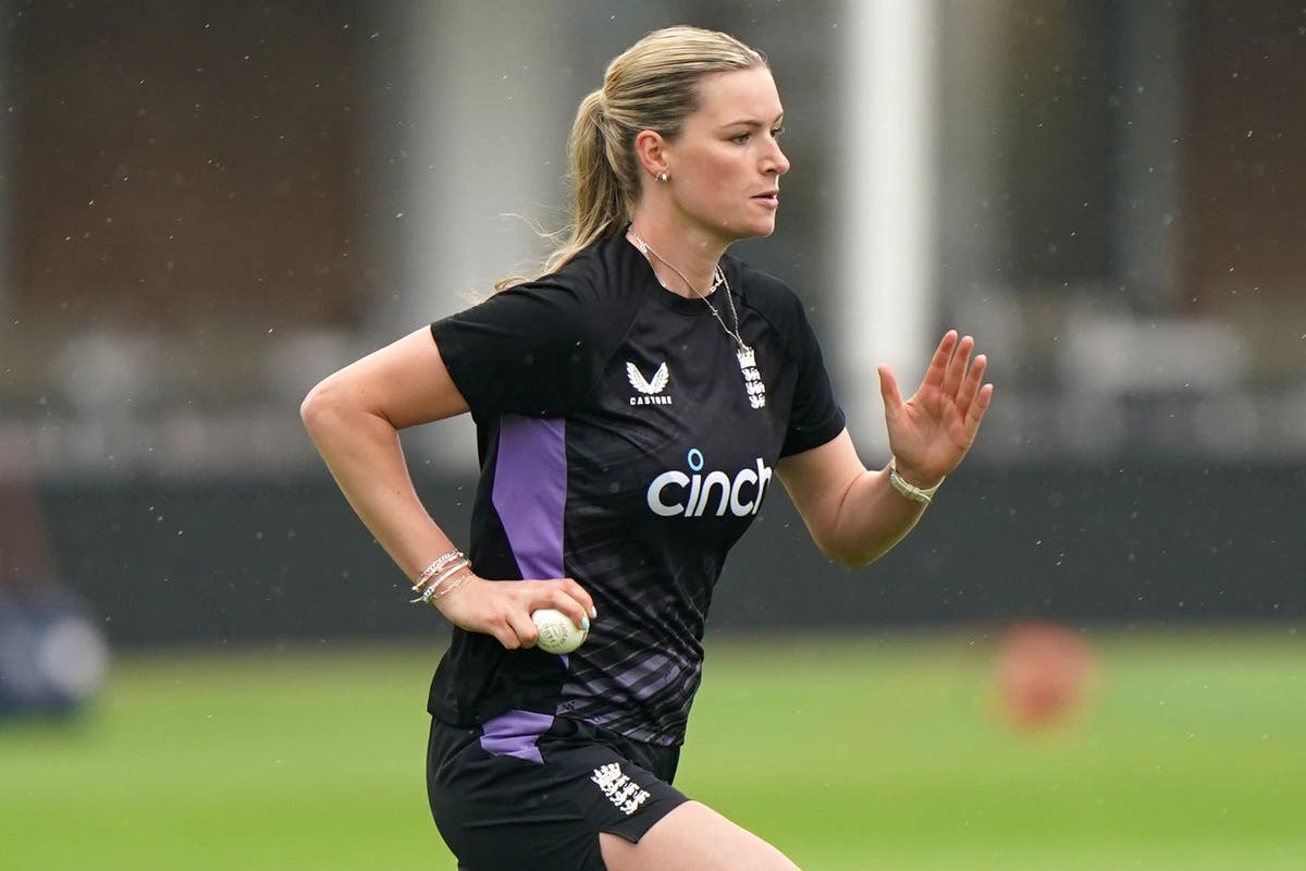 Lauren Bell puts England first as leader of bowling attack