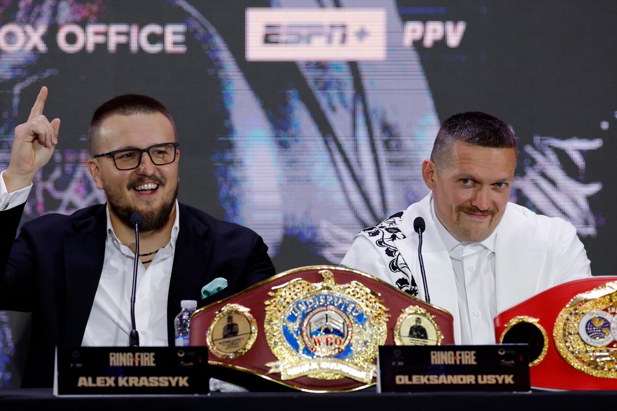 Oleksandr Usyk’s team address ‘conflict’ rumours after split from promoter Alex Krassyuk
