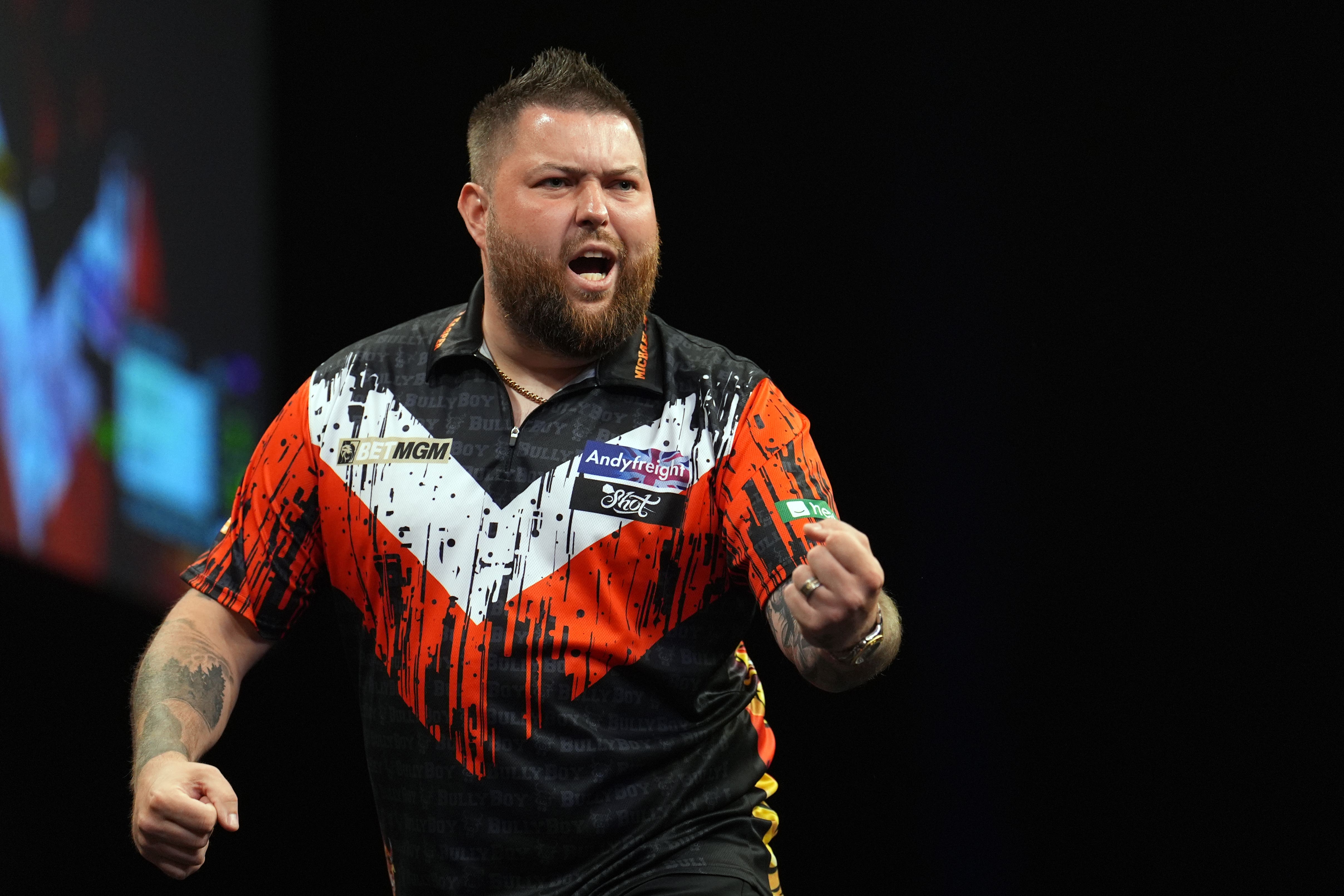 Michael Smith beats good friend Nathan Aspinall on way to Sheffield ...