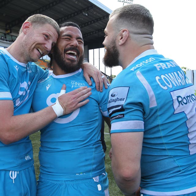 <p>Rob du Preez, Manu Tuilagi and Luke Cowan-Dickie of Sale Sharks celebrate after the Gallagher Premiership Rugby match with Saracens</p>