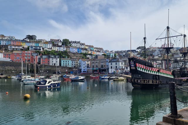 <p>Over a hundred people in Brixham have fallen ill, as South West Water warned of a waterborne disease caused by a microscopic parasite</p>