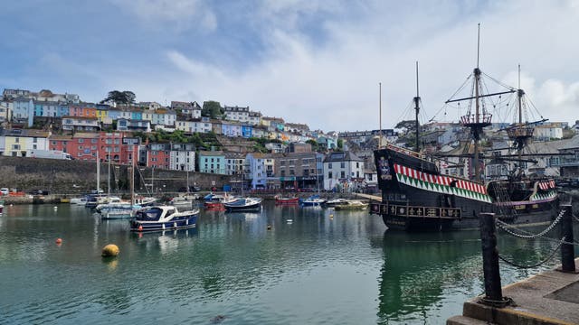 <p>Over a hundred people in Brixham have fallen ill, as South West Water warned of a waterborne disease caused by a microscopic parasite</p>