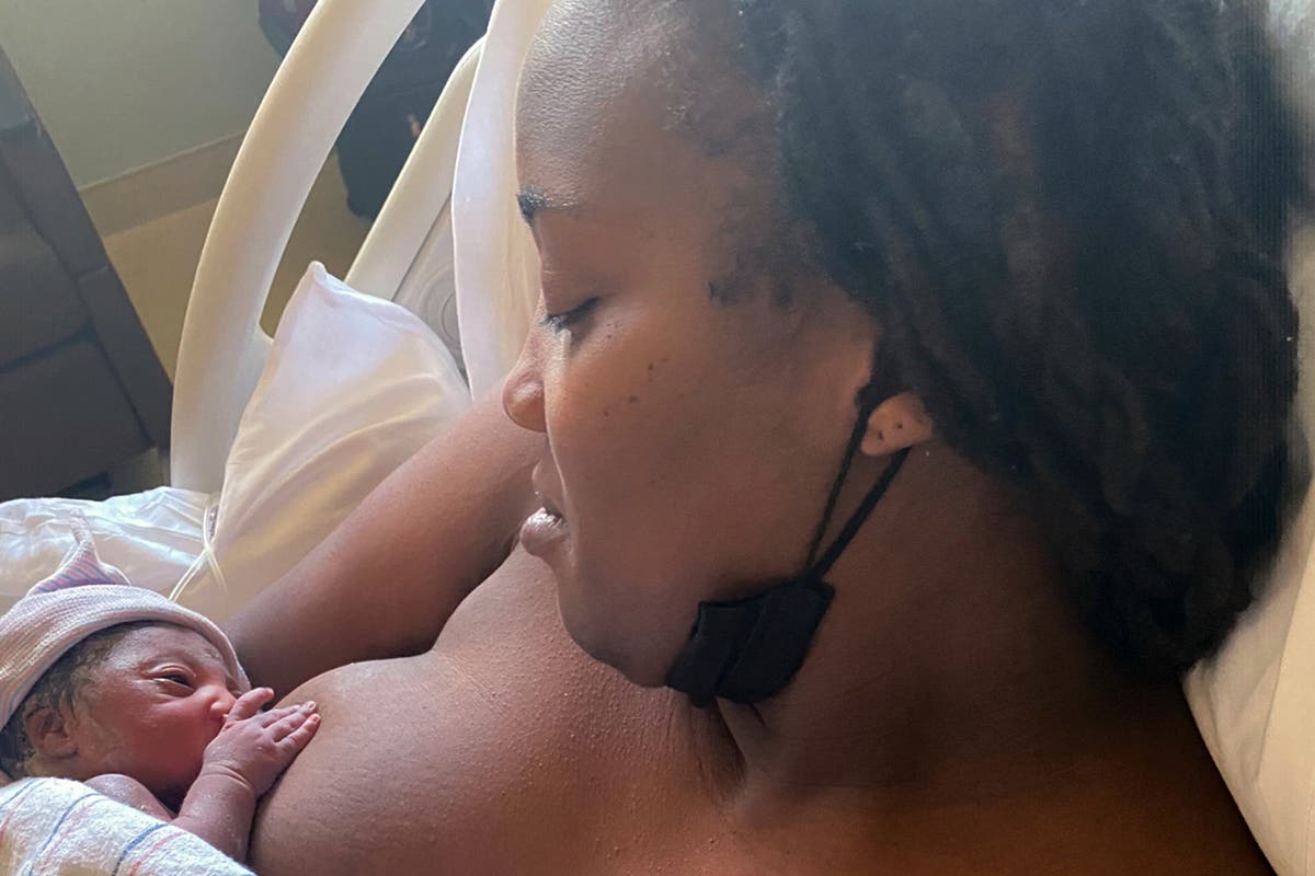 US pediatricians group reverses decades-old ban on breastfeeding for those with HIV