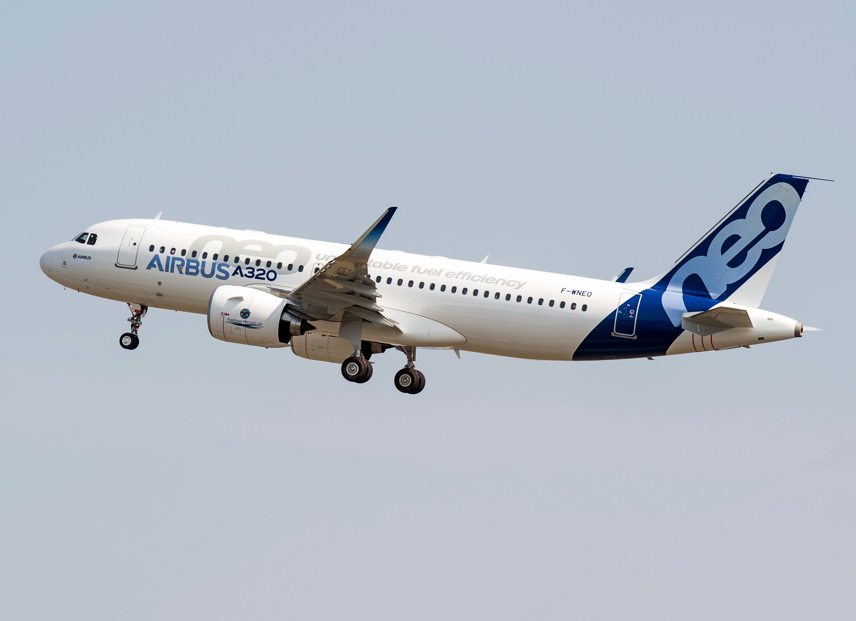 The new Airbus A320neo takes off for its first test flight at Toulouse-Blagnac airport, southwestern France