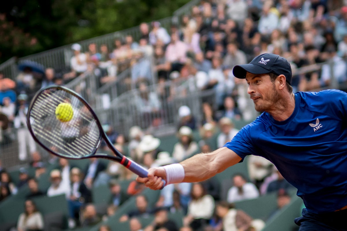 Andy Murray match suspended after bizarre weather at Geneva Open
