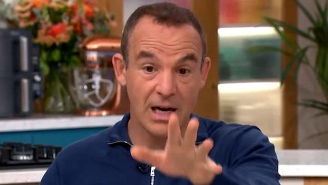 <p>Martin Lewis reveals how five-minute check could earn you tens of thousands of pounds.</p>