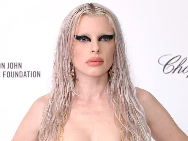 <p>Style icon Julia Fox has opened about being celibate </p>